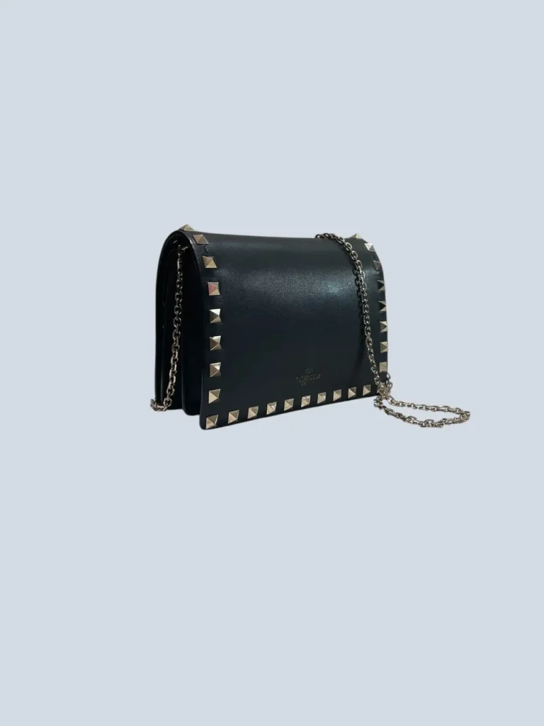 Garavani, mini bag a tracolla Rockstud in pelle., foto 2 di 10