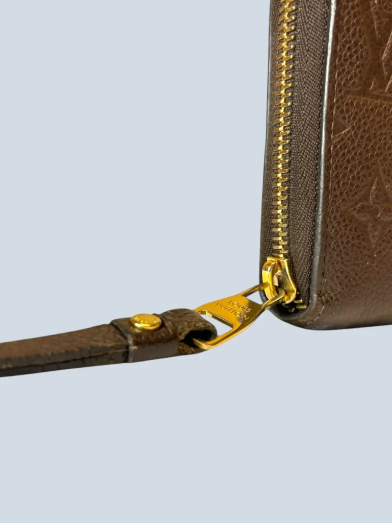 Portafoglio Zippy in pelle Monogram Empreinte., foto 9 di 11