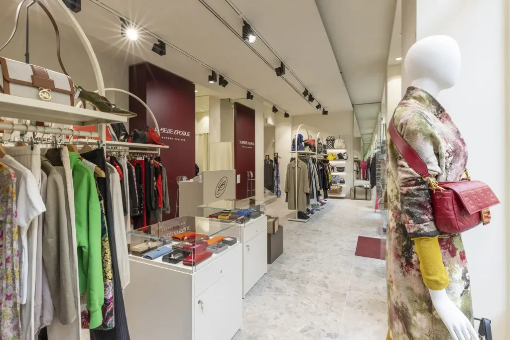foto 2 punto vendita como pagina le boutiques la belle epoque boutique abbigliamento second hand luxury brand