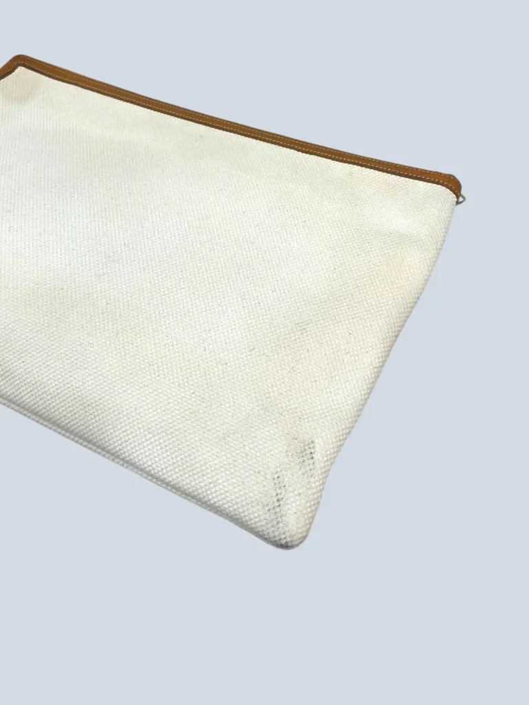 Pochette in canvas e pelle con logo., foto 7 di 7