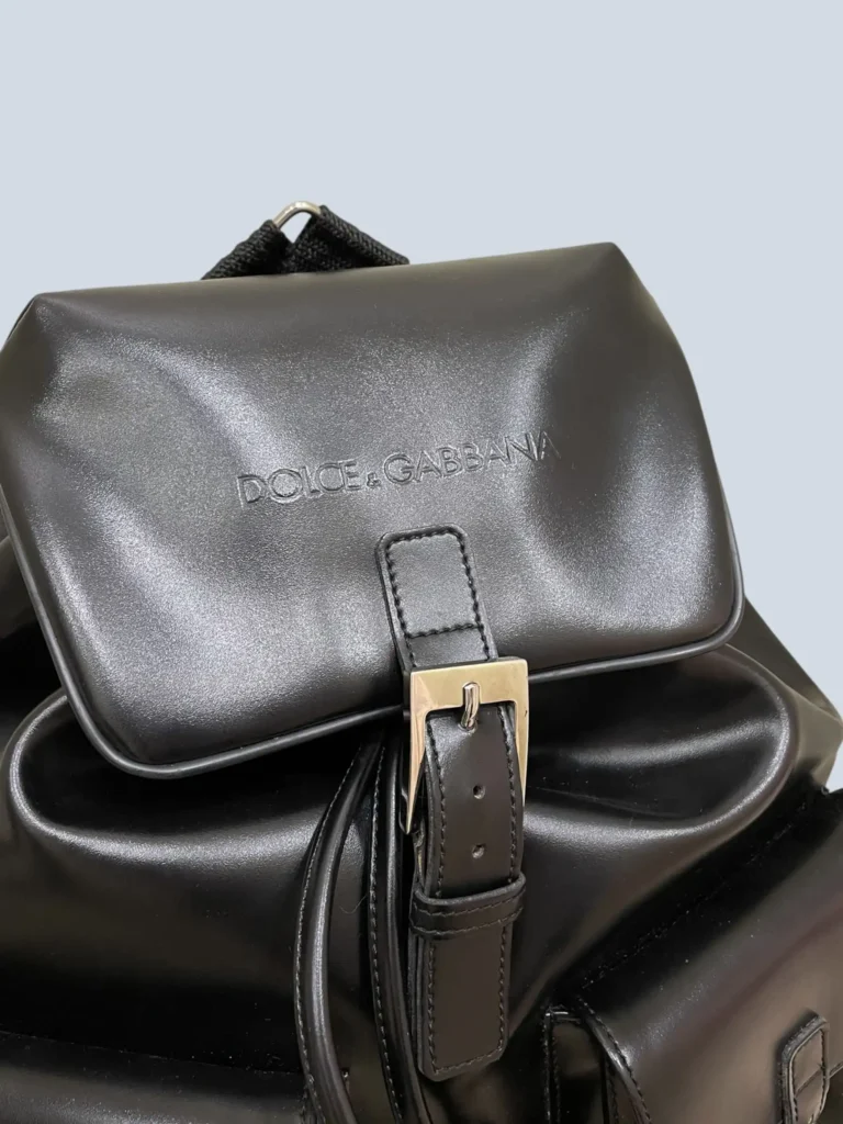 Zaino in pelle con tasche., foto 7 di 12