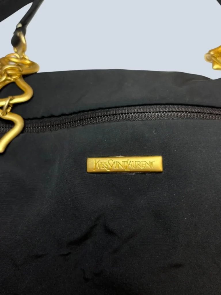 Borsa a spalla reversibile in nylon con logo all over., foto 10 di 13