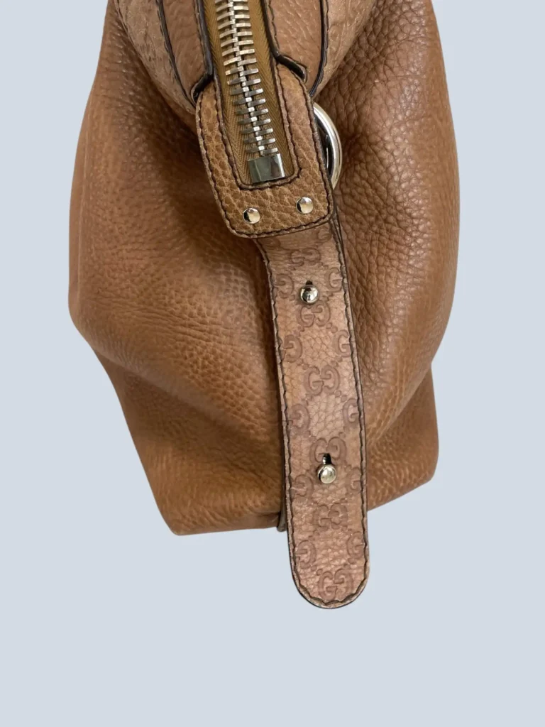 Borsa tote in pelle martellata con dettagli bamboo., foto 13 di 16