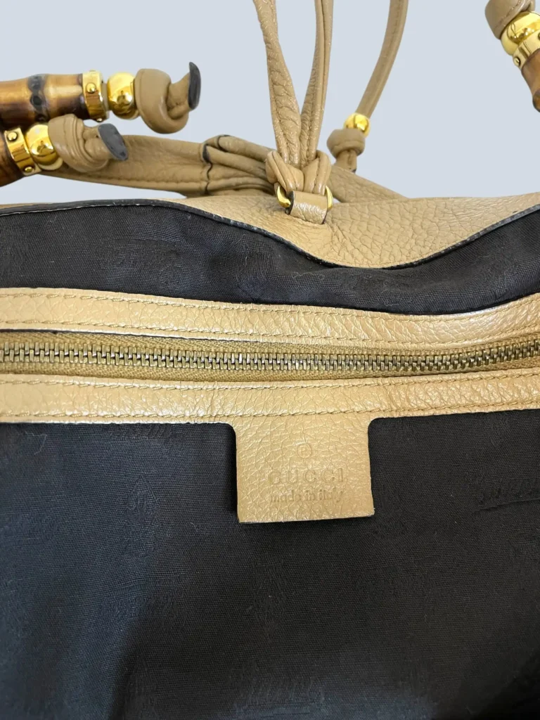 Borsa tote a spalla Bamboo Jungle in pelle martellata., foto 8 di 15