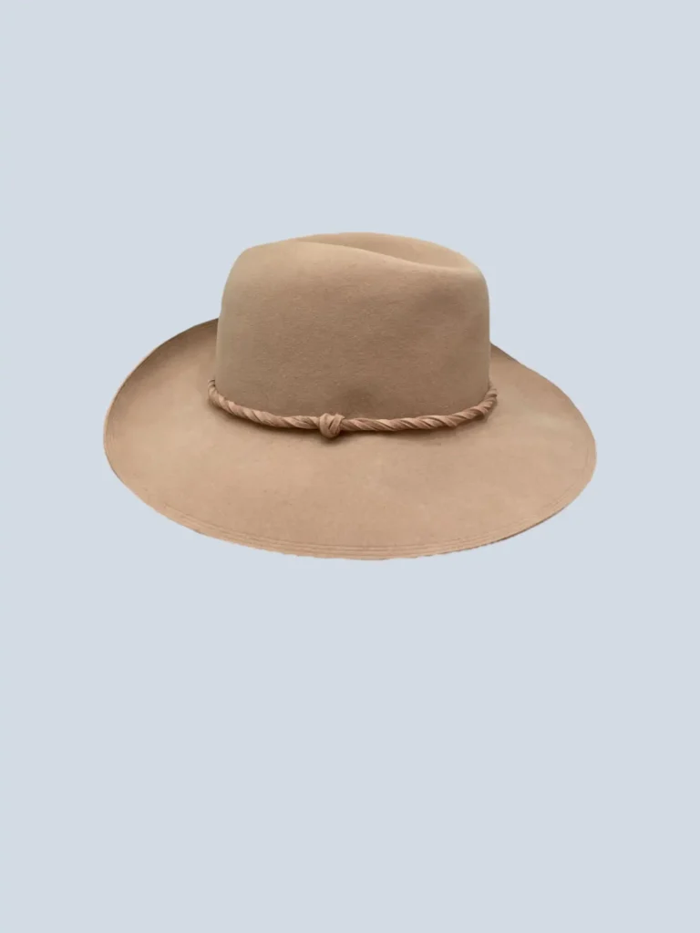 Cappello a tesa larga in cachemire, 57.