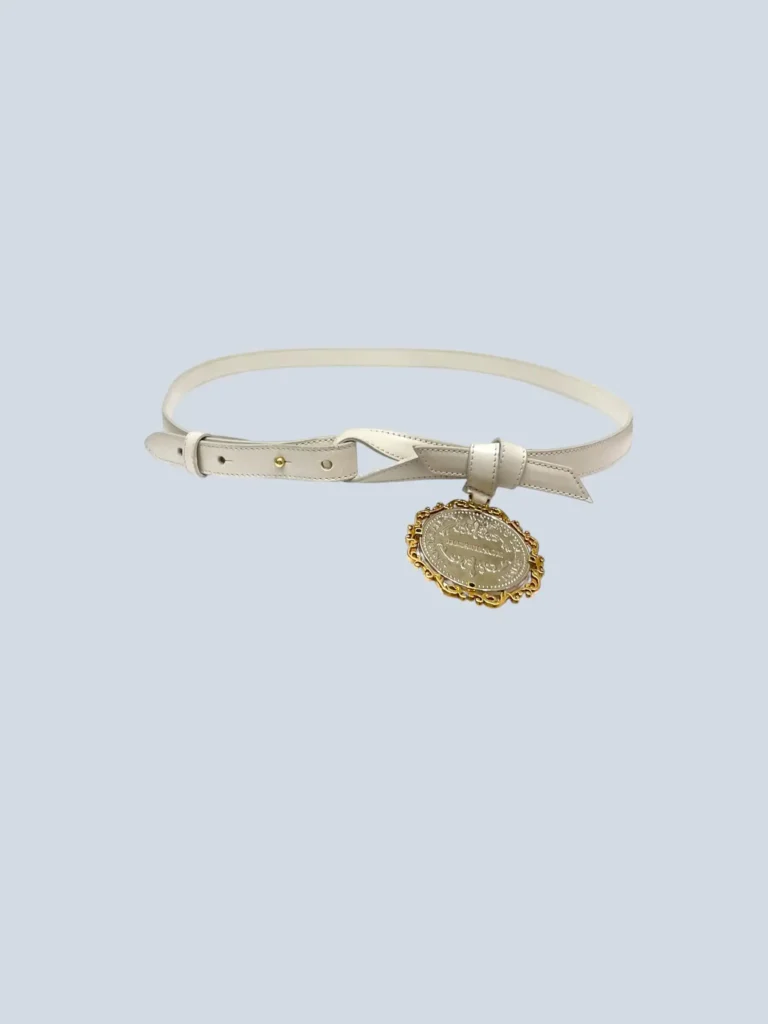 Cintura in pelle con ciondolo Heritage, 85.