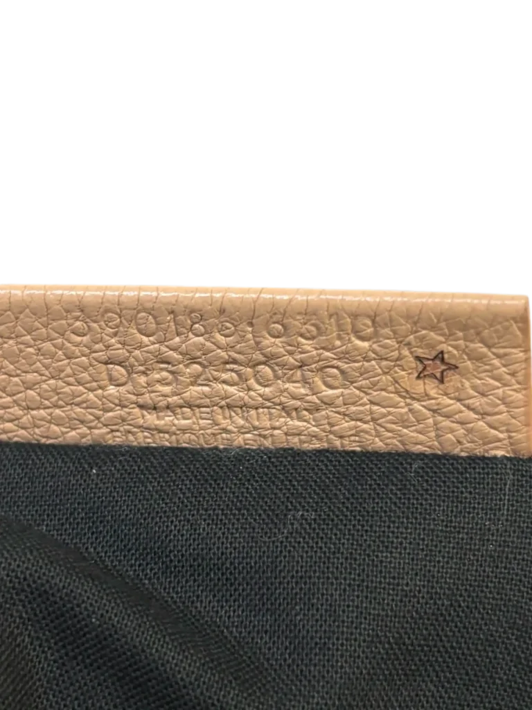 Pochette City in pelle con borchie., foto 4 di 6