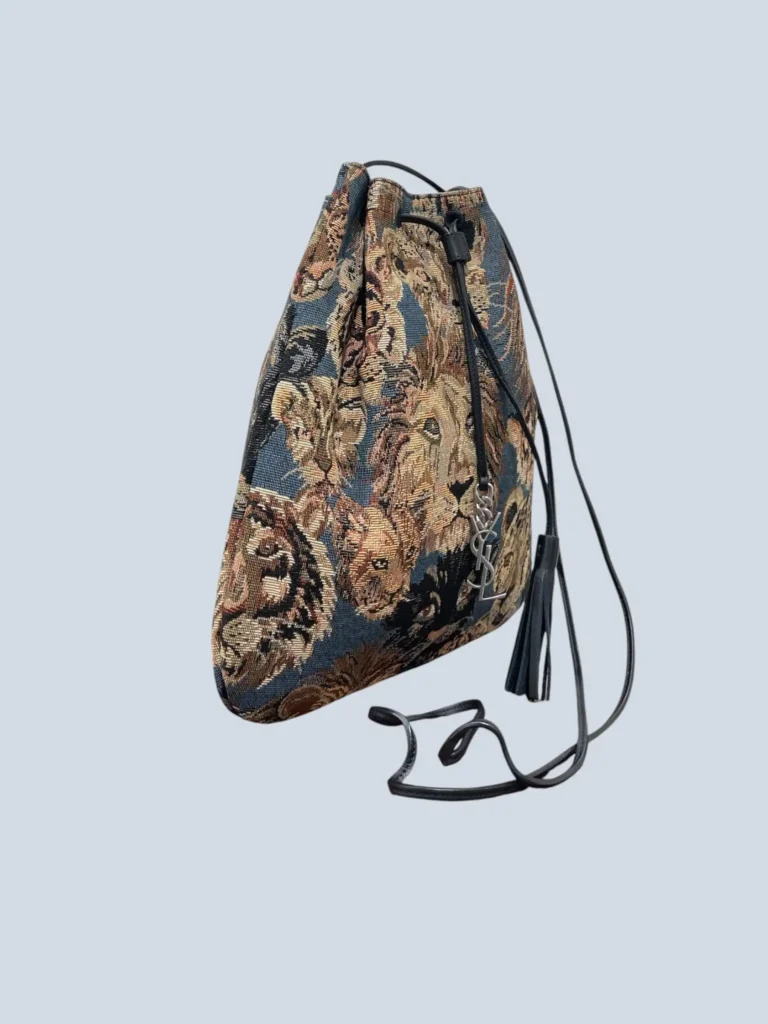 Borsa a secchiello Emmanuelle in tessuto jacquard Jungle., foto 2 di 10
