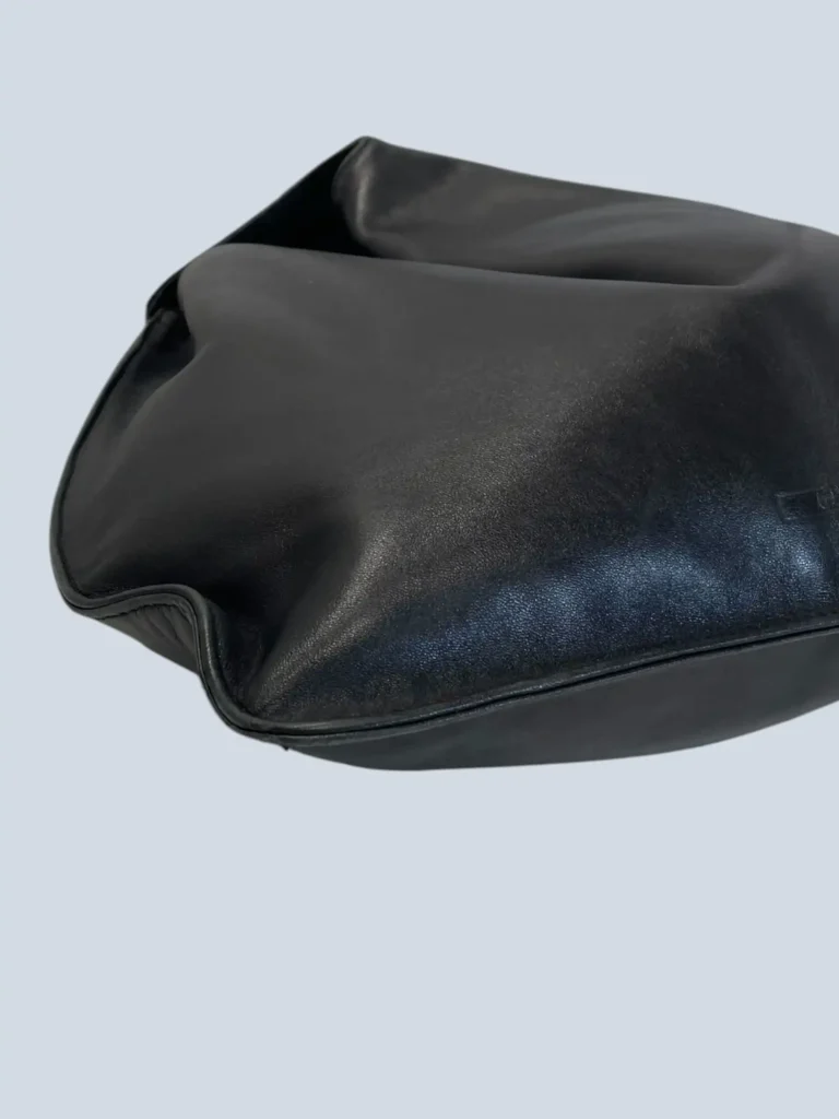 By Tom Ford, leather shoulder bag, photo 10 of 15