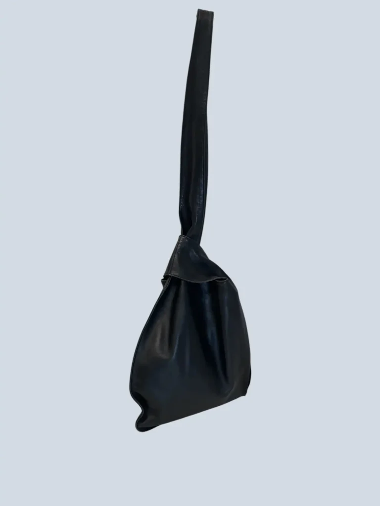 By Tom Ford, leather shoulder bag, photo 3 of 15