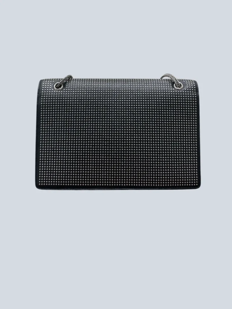 Borsa a tracolla Betty Medium in pelle con borchie., foto 4 di 10