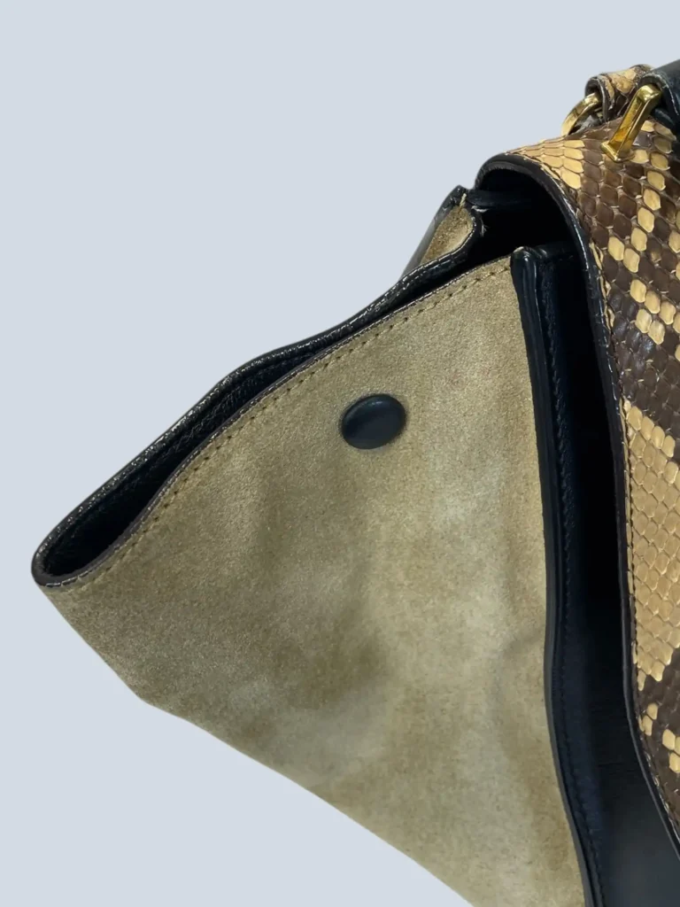 Borsa a spalla Trapeze Medium in pitone e suede., foto 17 di 19