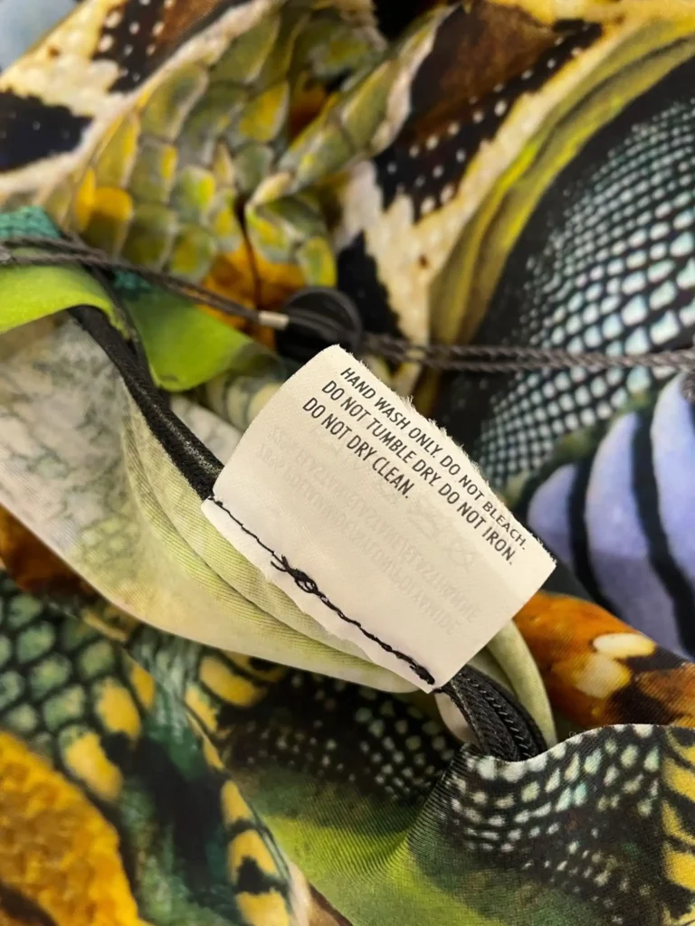 Tuta e foulard con stampa animalier, S., foto 7 di 11
