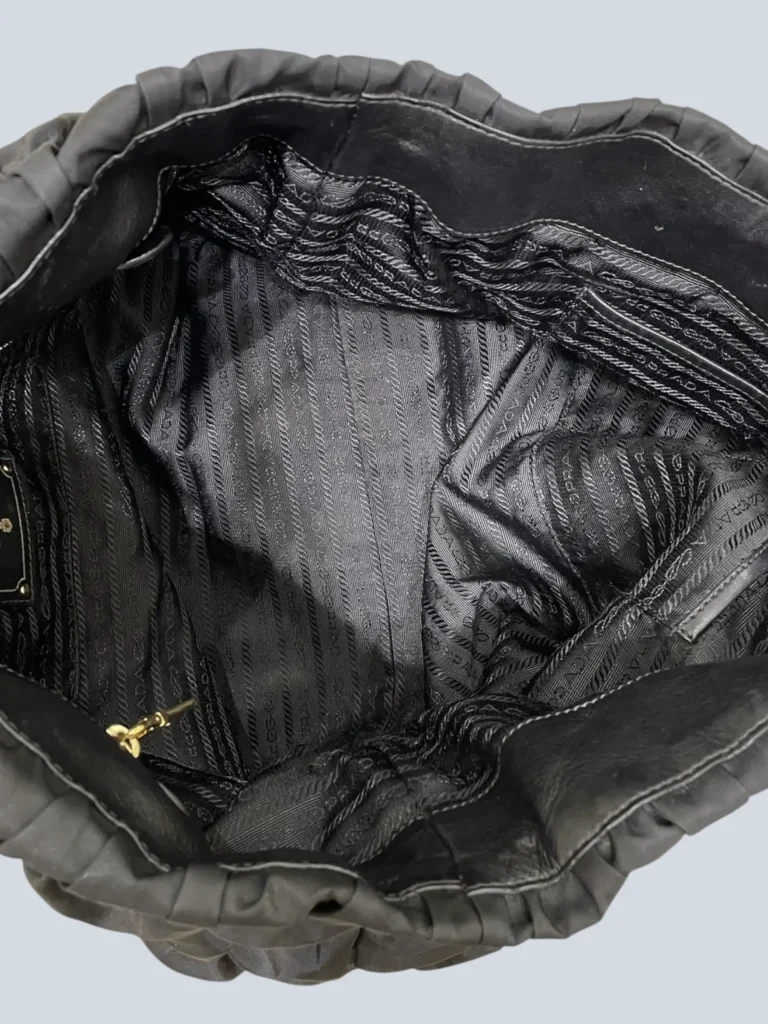 Borsa tote a spalla in nylon Gaufre e pelle., foto 6 di 12