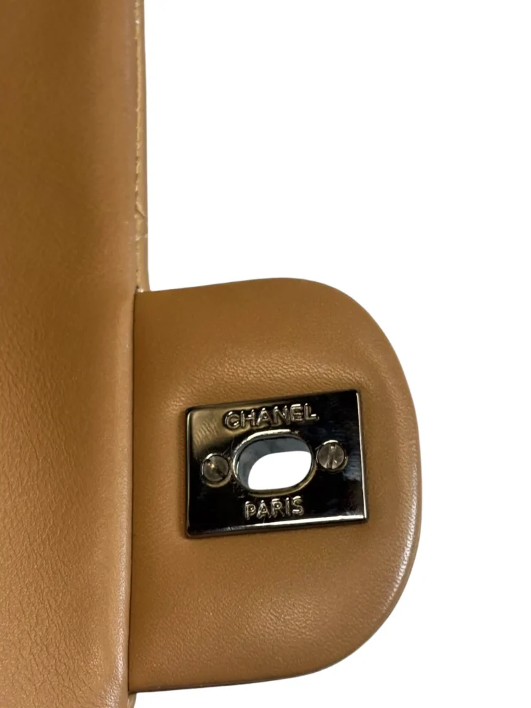 Timeless Classic Flap matelassé patent leather shoulder bag, photo 10 of 13