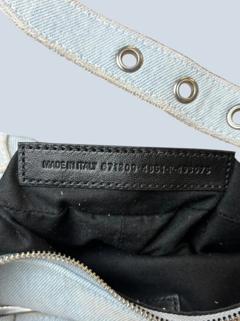 Borsa a spalla Le Cagole XS in denim e strass., foto 7 di 10