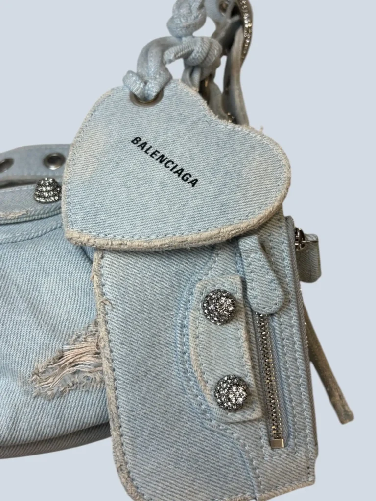 Borsa a spalla Le Cagole XS in denim e strass., foto 9 di 10
