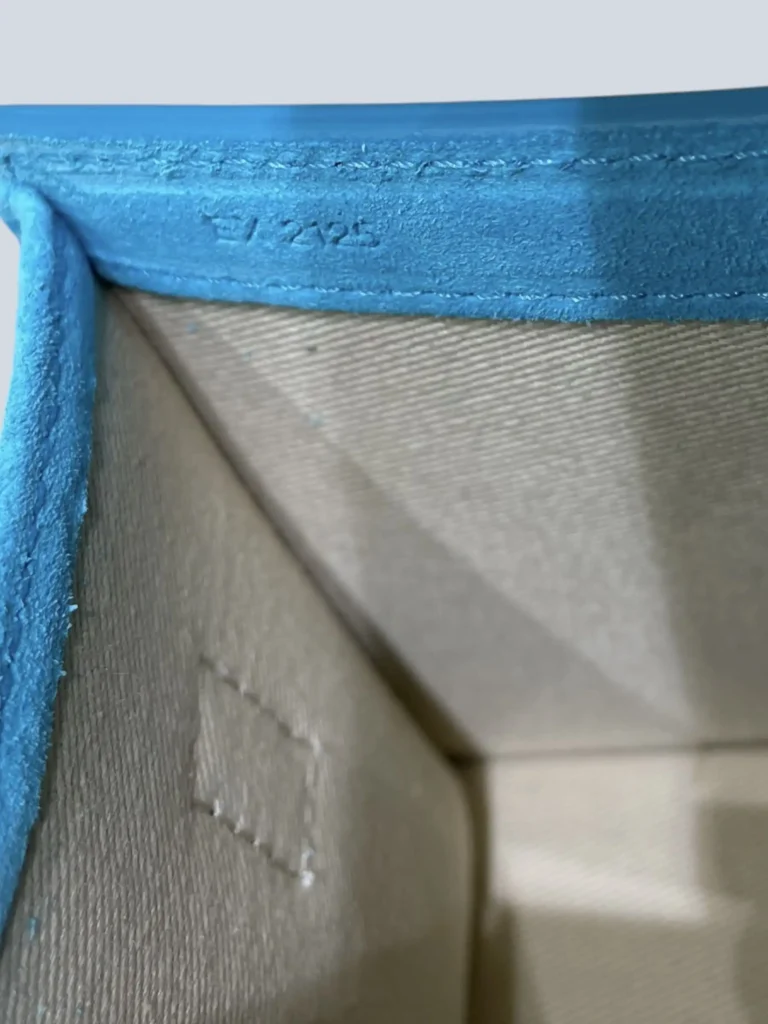 Borsa a tracolla Le Grand Bambino in suede., foto 8 di 8