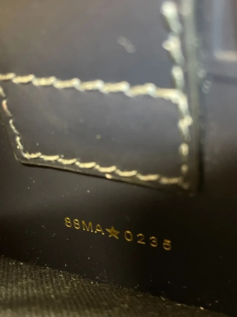 Borsa East-West 30 Montaigne in tela Jacquard Oblique e pelle., foto 8 di 10