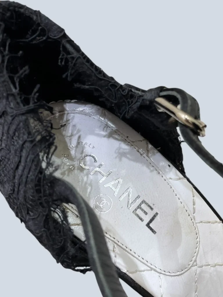 By Karl Lagerfeld, décolleté in pizzo e pelle con fiocco, 36,5C., foto 8 di 10