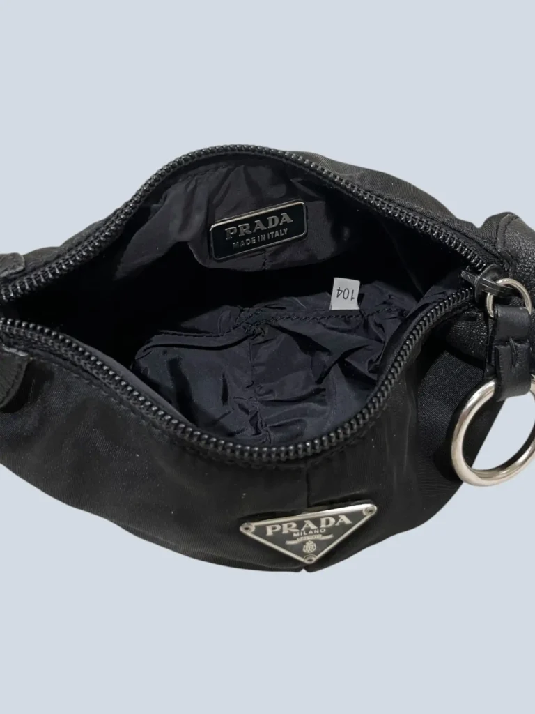Mini bag a mano in nylon e pelle., foto 7 di 9