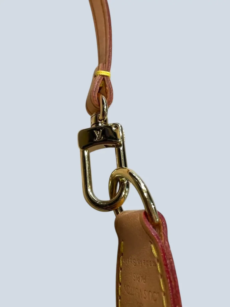Borsa pochette Accessoires in tela Monogram., foto 8 di 8