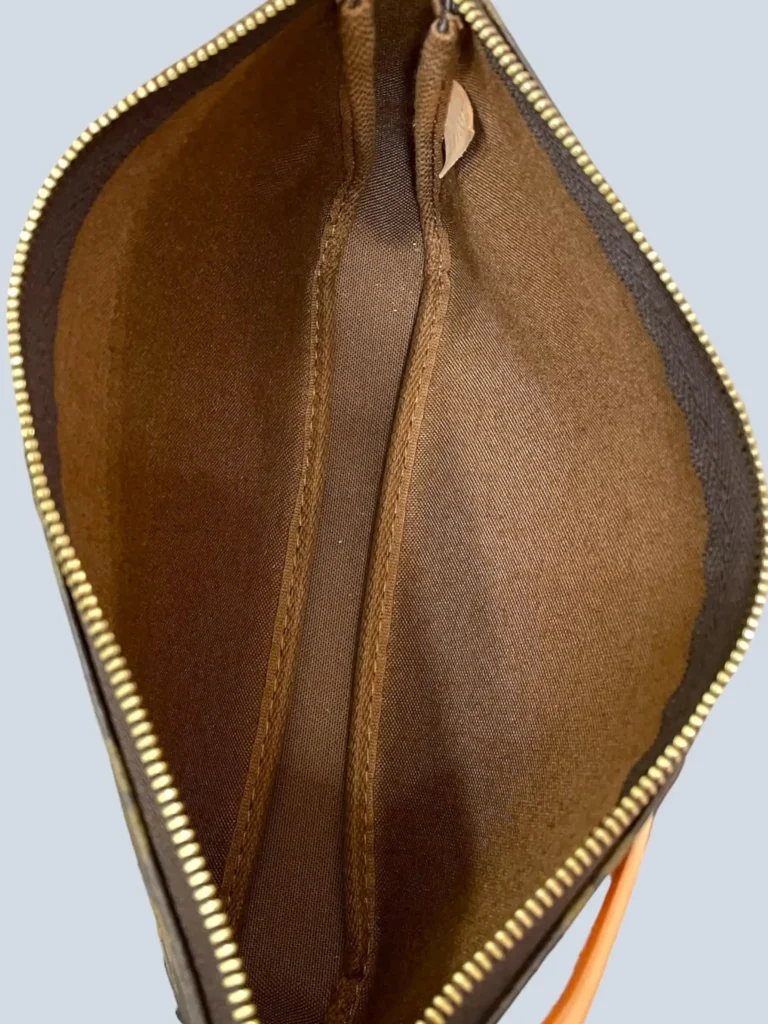 Borsa pochette Accessoires in tela Monogram., foto 4 di 8