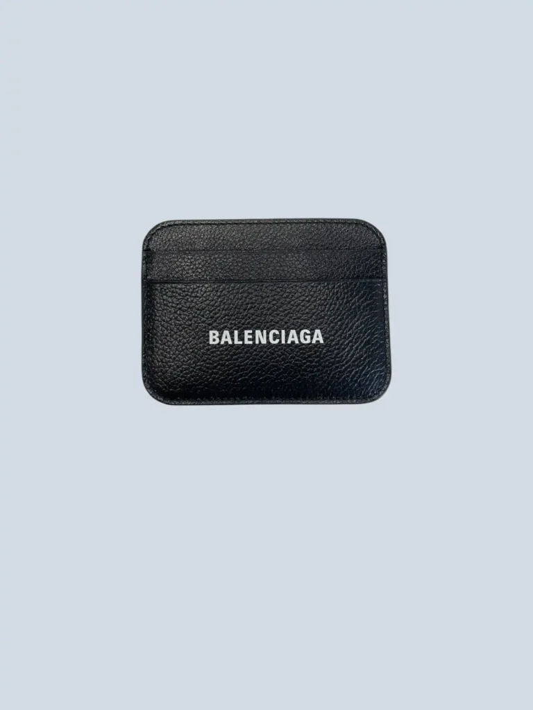 Logo grained leather card holder.