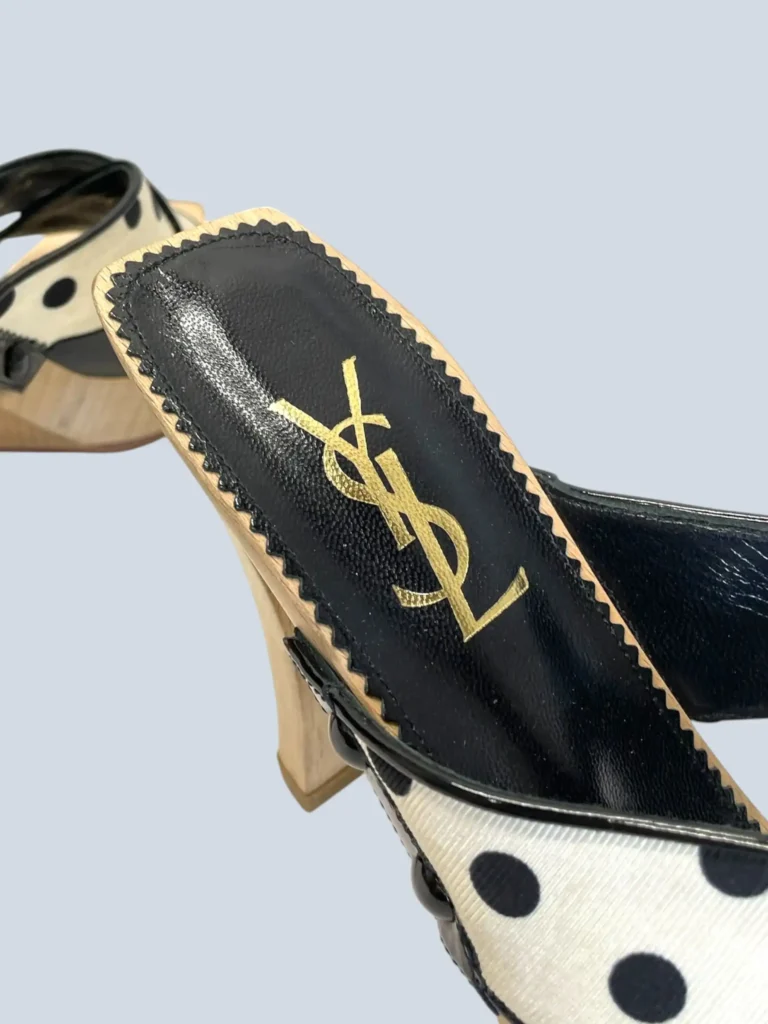 By Tom Ford, sandali a pois e vernice con tacco in legno, 39., foto 6 di 7