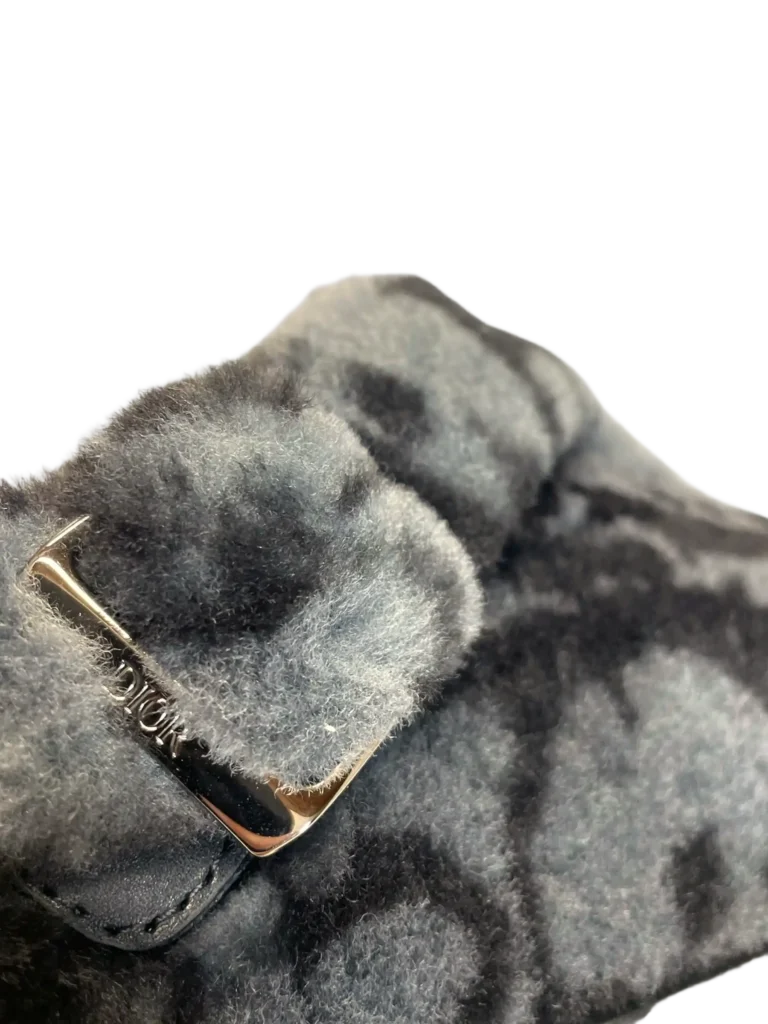 Mules Acqua in shearling con motivo Dior Oblique, 43., foto 7 di 8