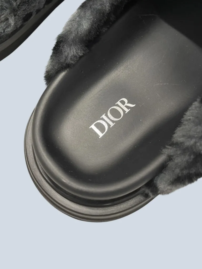 Mules Acqua in shearling con motivo Dior Oblique, 43., foto 6 di 8