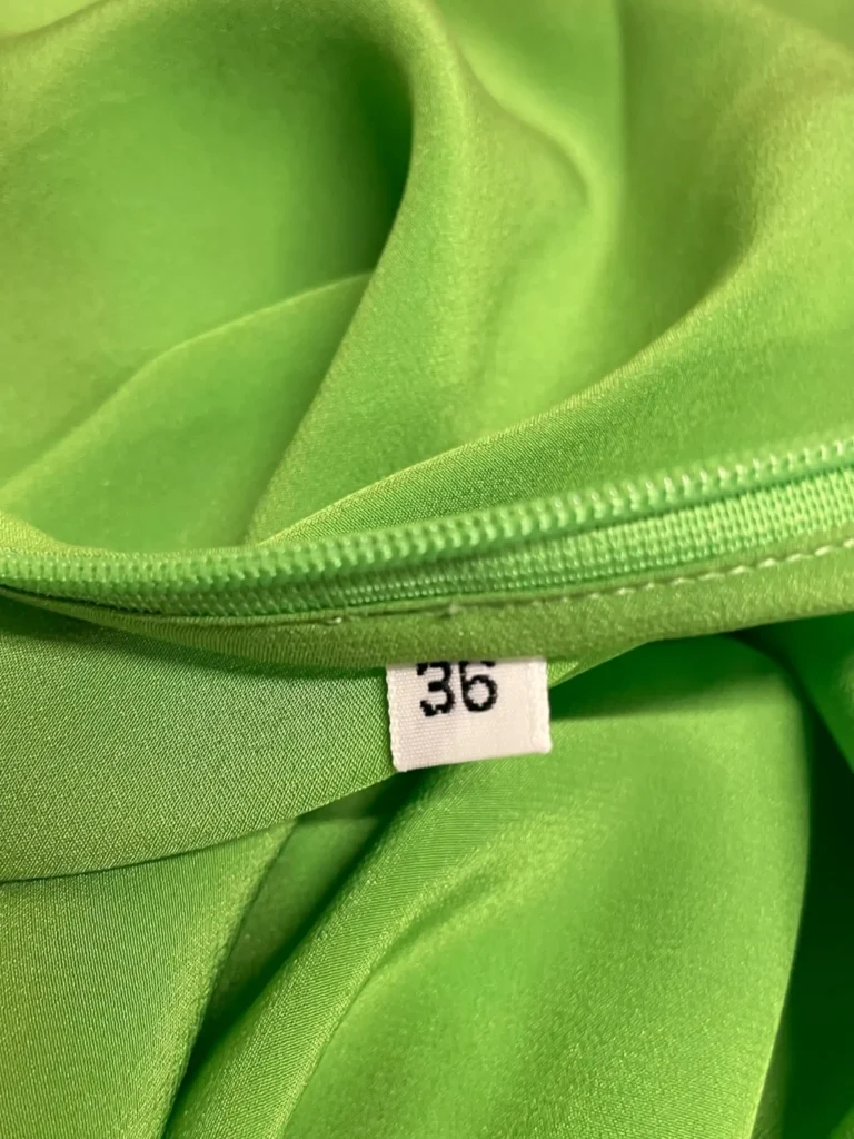 Silk sleeveless top, 38fr., photo 5 of 7