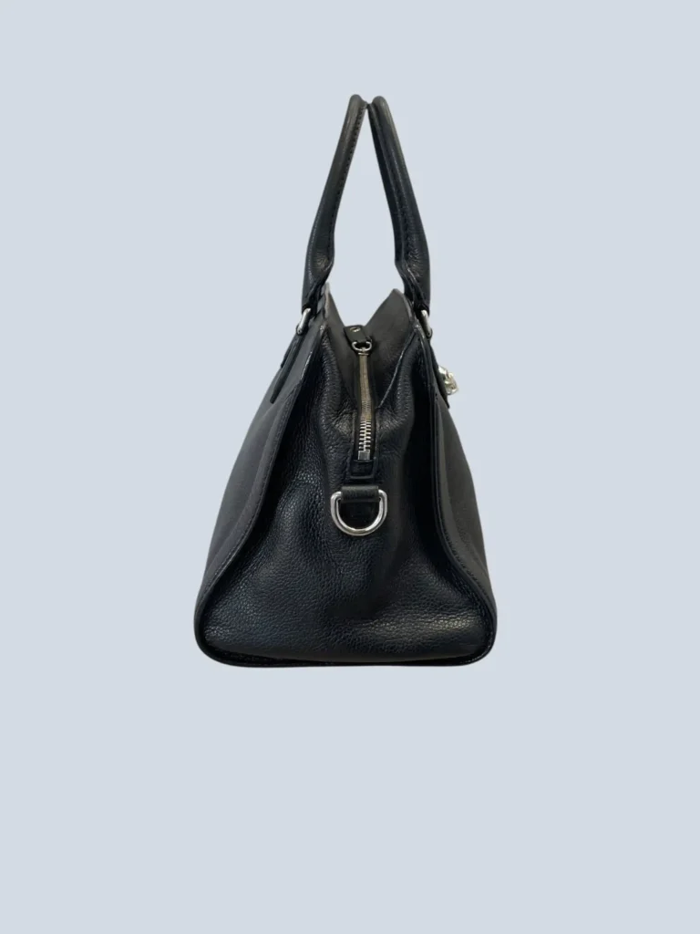 Borsa Skull Padlock Small in pelle martellata., foto 2 di 12
