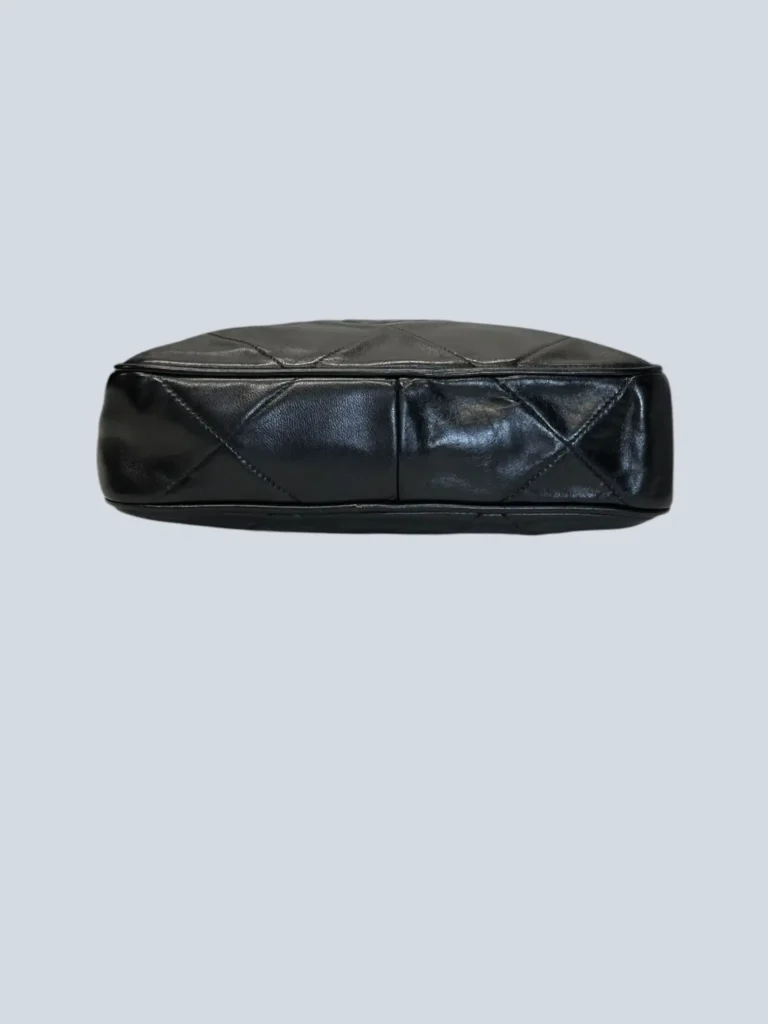 Borsa a spalla Camera Bag Piccola vintage CC logo in pelle., foto 6 di 15