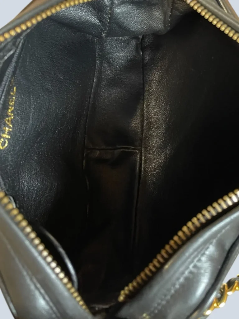 Borsa a spalla Camera Bag Piccola vintage CC logo in pelle., foto 7 di 15