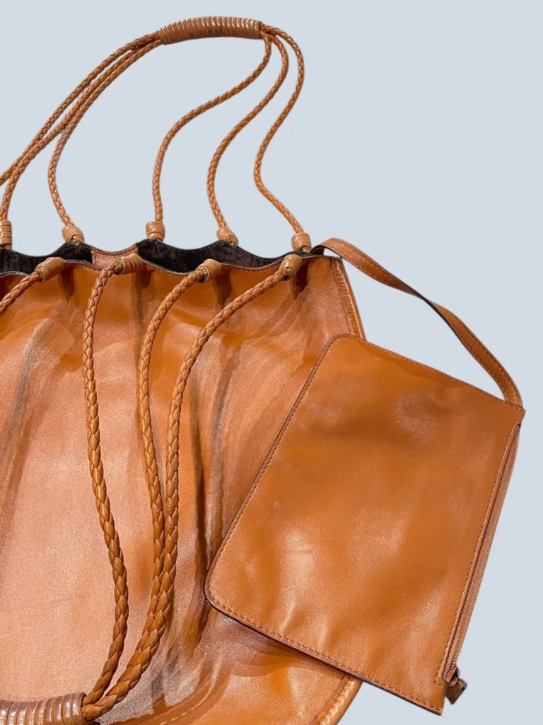 By Tom Ford, borsa a spalla in pelle con manici intrecciati., foto 3 di 10