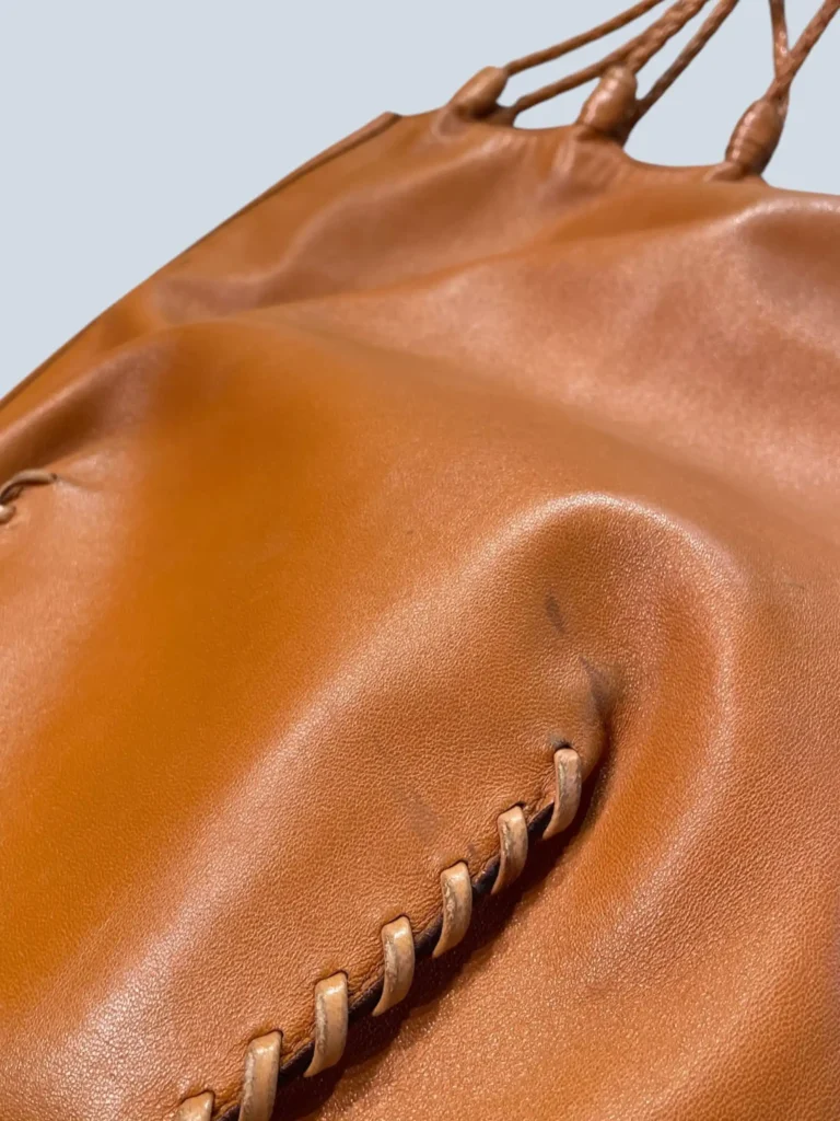 By Tom Ford, borsa a spalla in pelle con manici intrecciati., foto 9 di 10