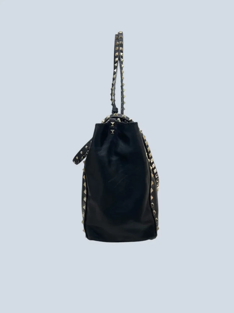 Garavani, borsa shopper a spalla Rockstud in pelle., foto 3 di 13