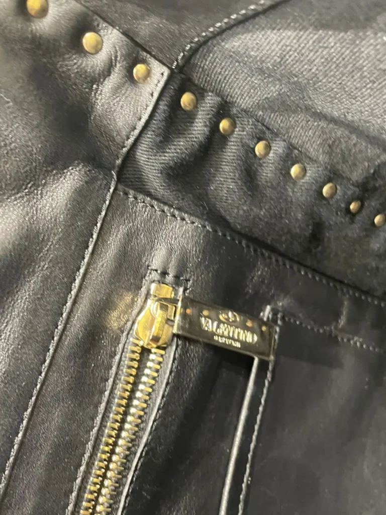 Garavani, borsa shopper a spalla Rockstud in pelle., foto 10 di 13