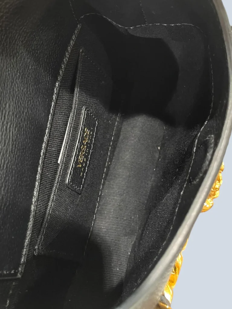 Borsa La Medusa Hobo in pelle martellata., foto 5 di 7