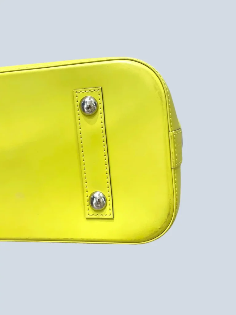 Alma PM Epi leather shoulder bag, photo 12 of 15