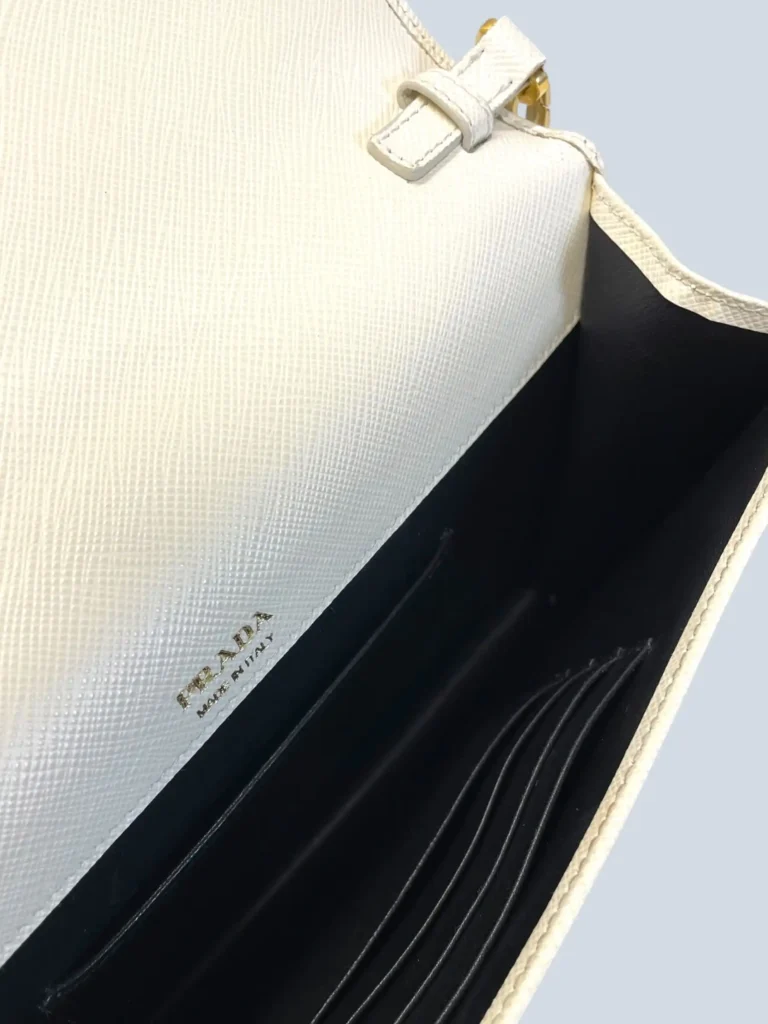 Borsa a tracolla Mini in pelle Saffiano., foto 6 di 13