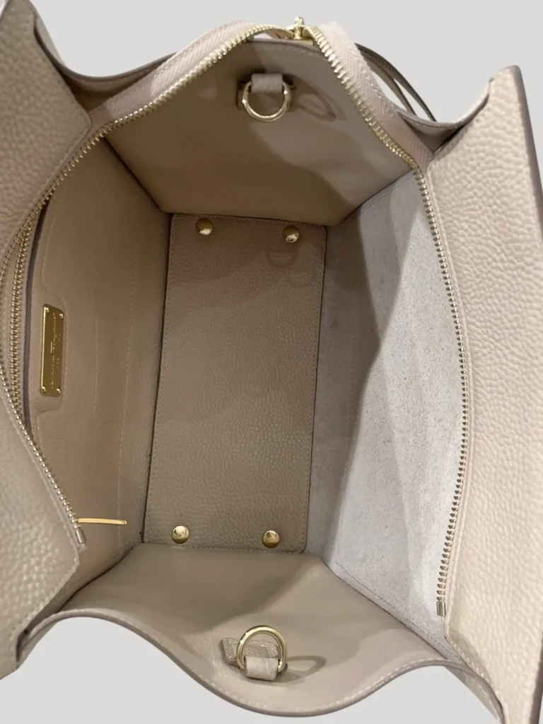 Amy Small grained leather shoulder bag, photo 7 of 13