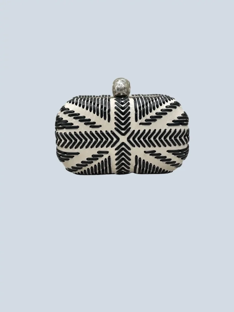 Clutch Skull-Clasp Box in pelle., foto 4 di 9