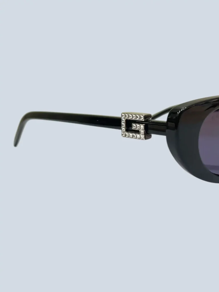 Oval G logo rhinestone sunglasses, photo 5 of 5