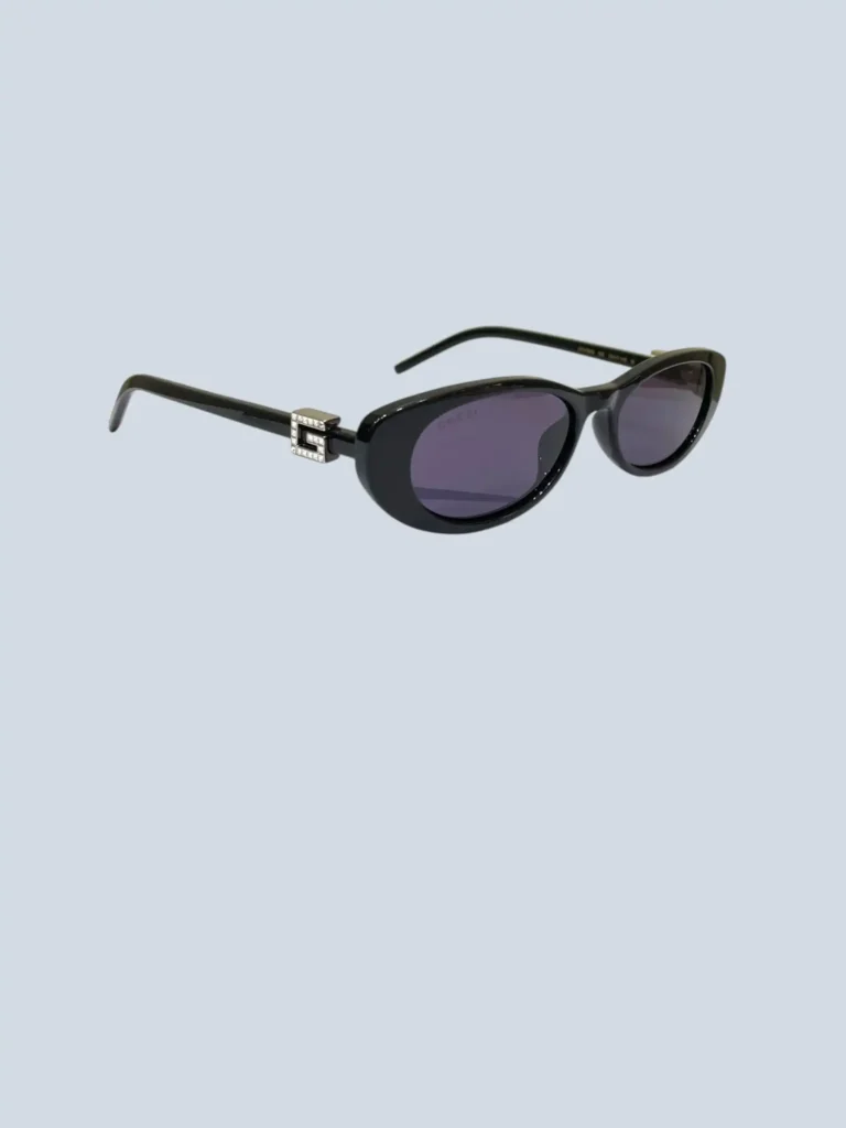 Oval G logo rhinestone sunglasses.