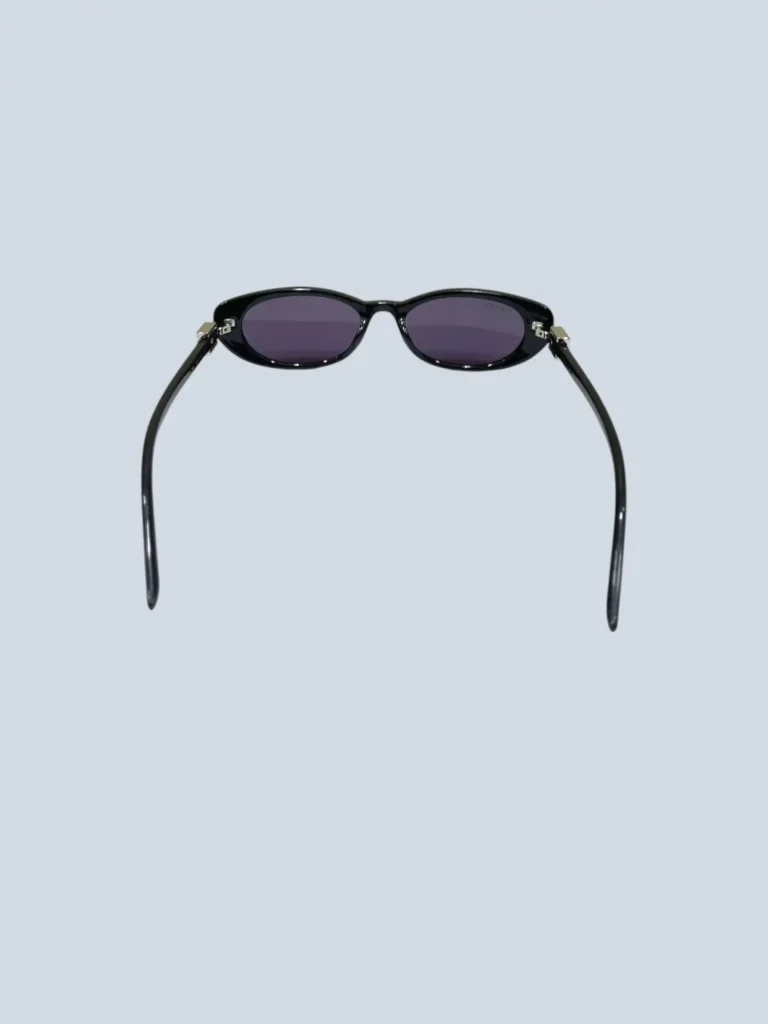 Oval G logo rhinestone sunglasses, photo 4 of 5