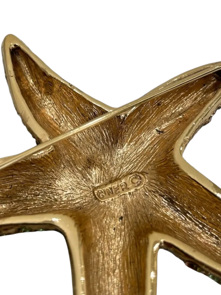Vintage starfish brooch in metal and Swarovski, photo 3 of 3