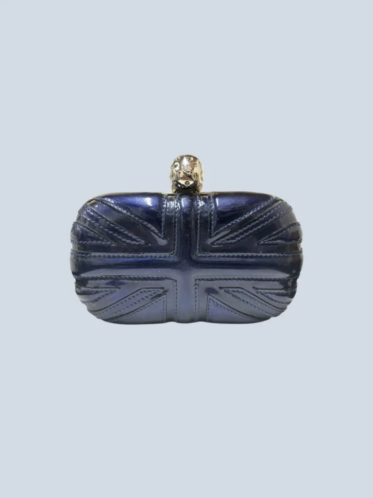 Pochette con teschio e bande in pelle lucida., foto 4 di 8