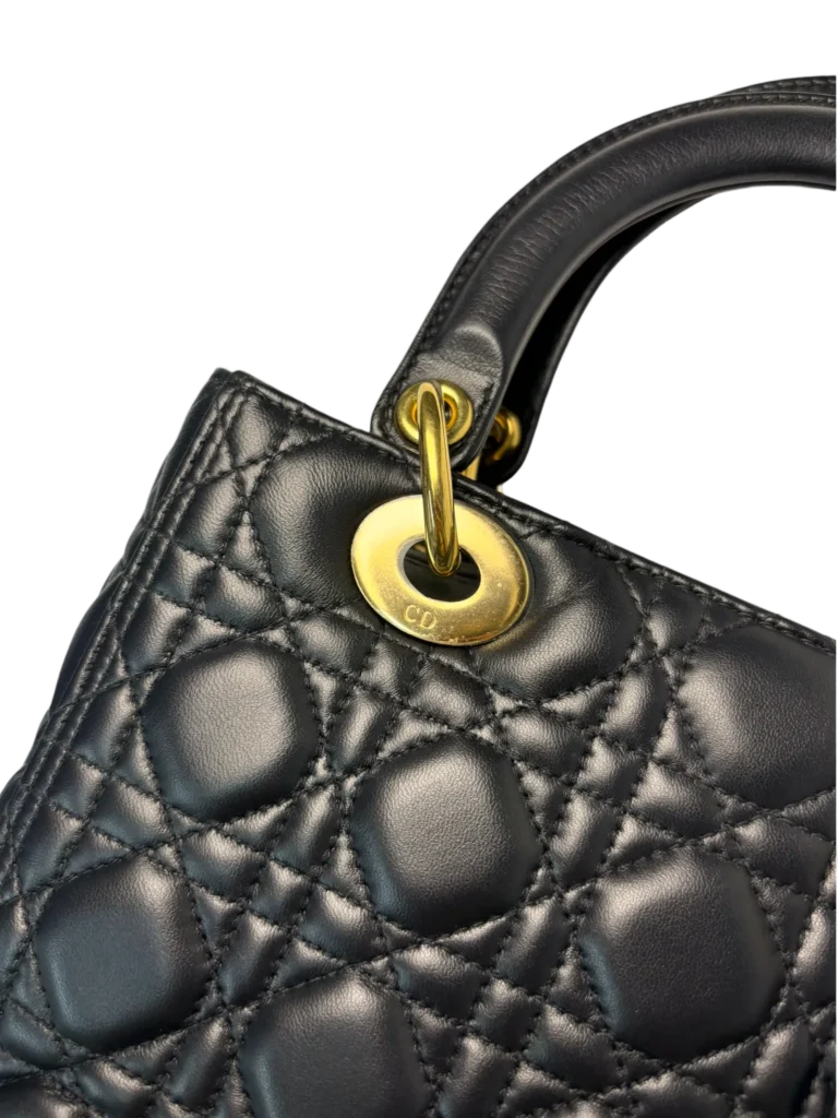 Borsa media Lady Dior in pelle cannage, foto 8 di 11